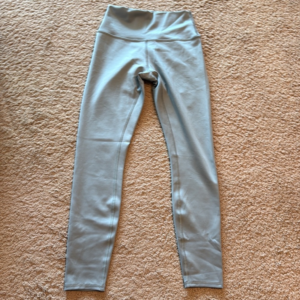ALO Yoga leggings